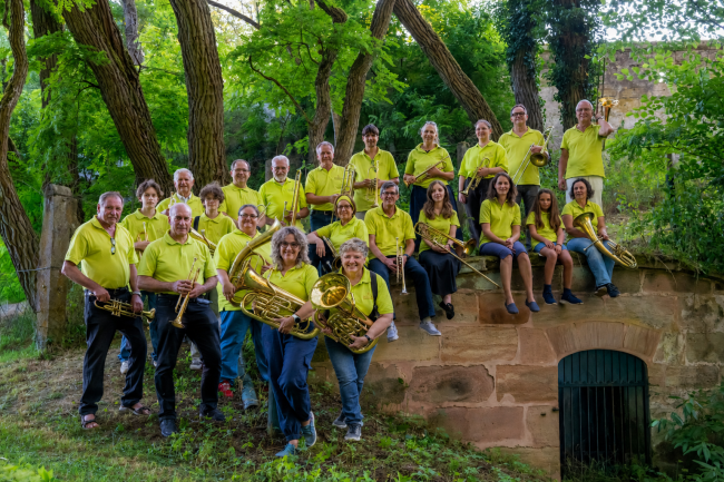 Gruppenbild vom Posaunenchor in der Gauchsbachschlucht